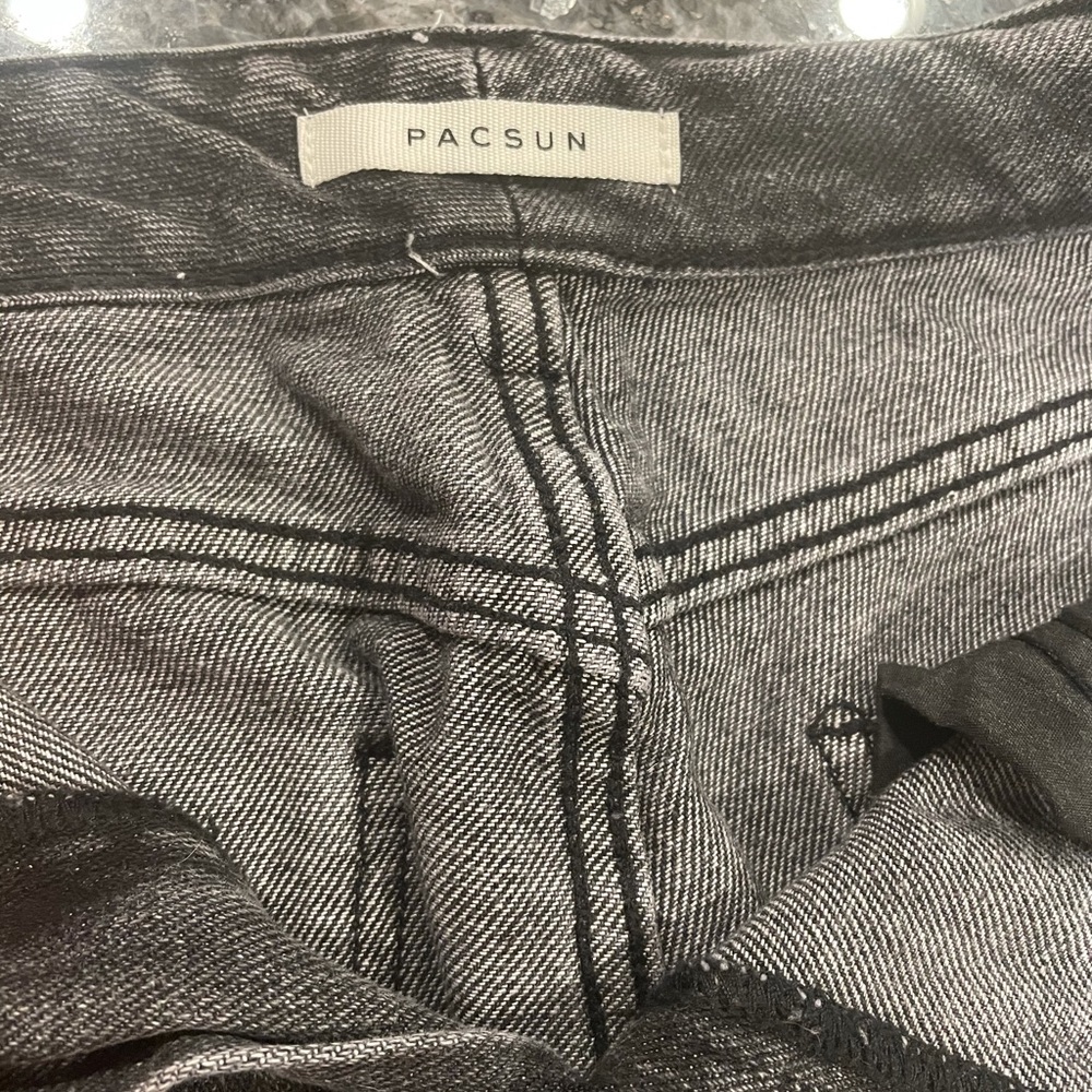 Pacsun mom jeans